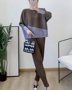 Pleated Colorblock blouse and pants set