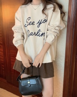 Statement knit pullover