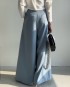 Flare pants with pleat