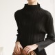 Pleated Mockneck blouse