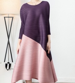 Colorblock pleated tunic dress