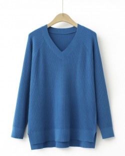 LM+ Knit v-neck pullover