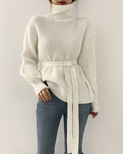 High neck knit pullover