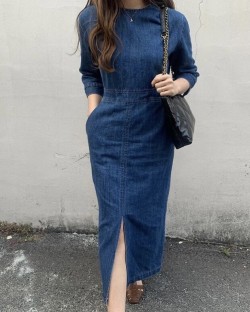 Denim dress with slit