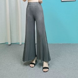 Pleated flare palazzo pants