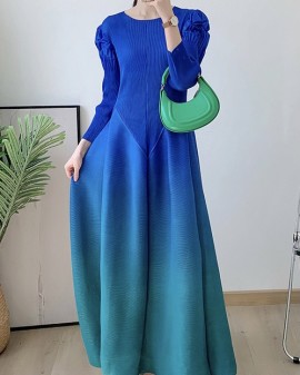 Pleated Ombre puff sleeve dress