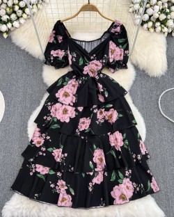 Puff sleeve floral dress