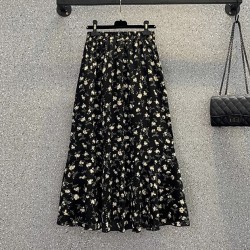 LM+ Floral Motif Skirt