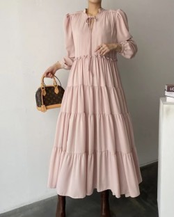 Long keyhole neckline dress