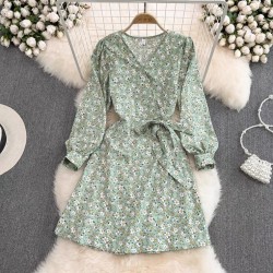 Ditsy floral tunic