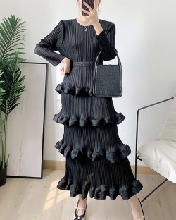 Pleated tiered ruffle dress