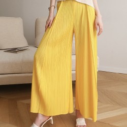 Pleated palazzo pants