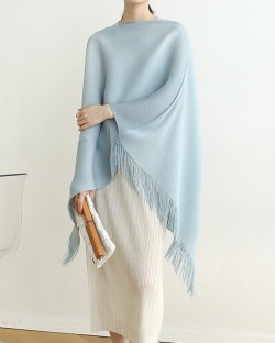 Pleated tassel cape