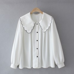 LM+ Scallop Collar Blouse