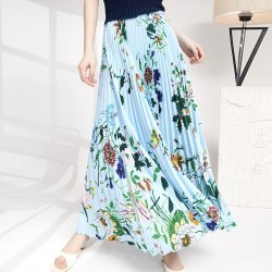 Pleated floral motif skirt
