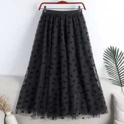 Bow motif skirt
