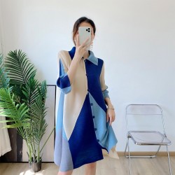 Pleated geometric colorblock dress