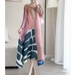 Pleated mix motif dress with slit