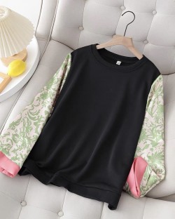 LM+ Floral motif sleeve pullover