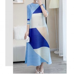 Pleated long geometric dress