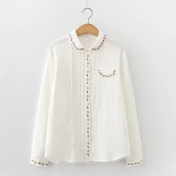 Flower embroidered blouse