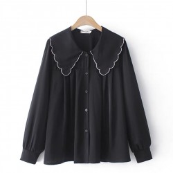 LM+ Scallop Collar Blouse